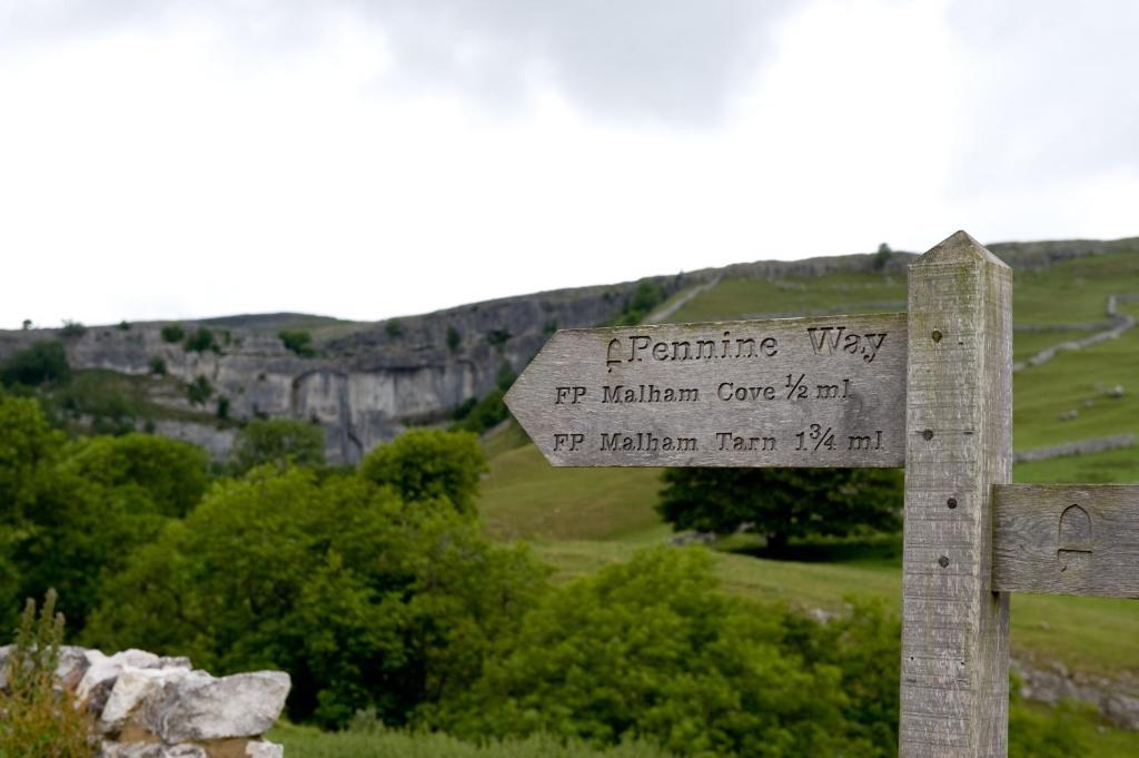 The Buck Inn, Malham Extérieur photo